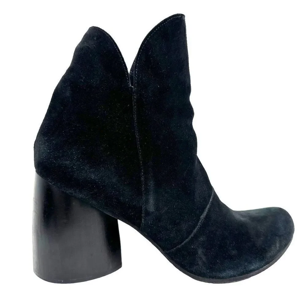 Calleen Cordero Black Suede Chunky Heel Ankle Boots , size 10